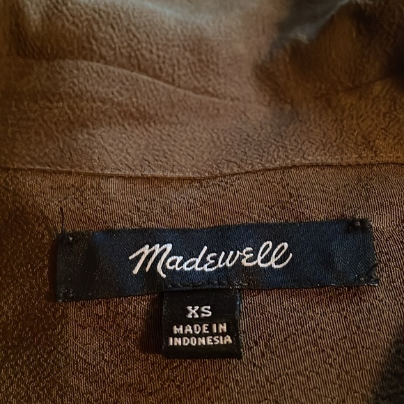 Madewell olive green button up blouse - Picture 2 of 4